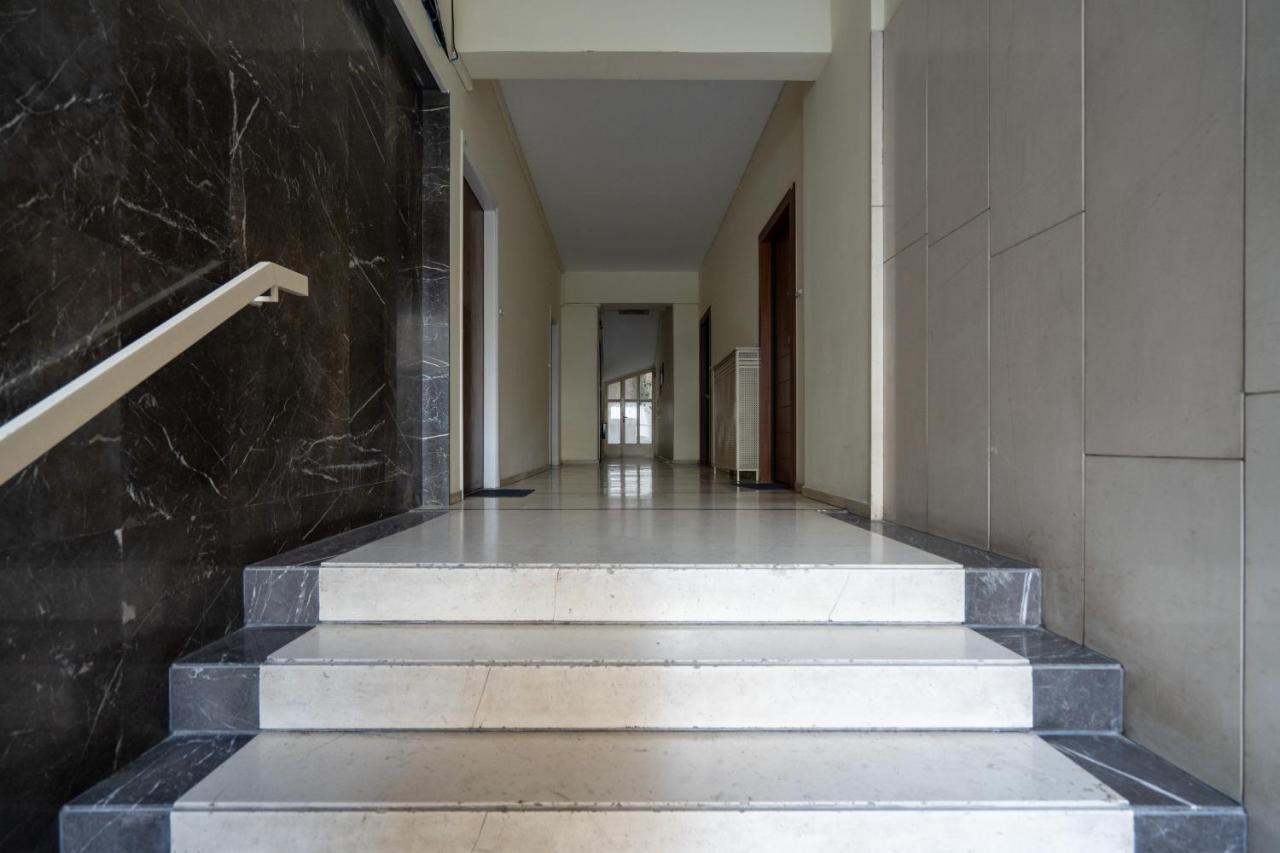 Unique 2 Bedrooms Apartment, Steps To Plaka And City Center เอเธนส์ ภายนอก รูปภาพ